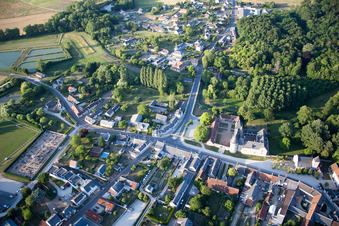 Fougères-sur-Bièvre dans le département Loir et Cher, France depuis l'avion