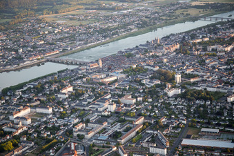 Vue oblique de Blois dans le département Loir et Cher, France