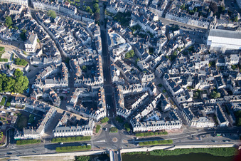 Blois dans le département Loir et Cher, France d'en haut