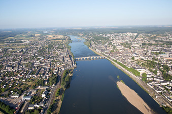 Blois dans le département Loir et Cher, France d'en haut