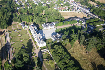 Menars dans le département Loir et Cher, France depuis l'avion