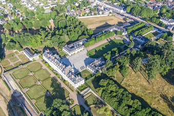 Photographie aérienne de Parc du Château de Menars sur la Loire à Menars dans le département Loir et Cher, France