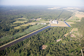 Image drone de Chambord dans le département Loir et Cher, France