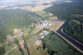 Vue aérienne de Chambord dans le département Loir et Cher, France