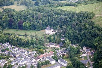 Vue oblique de Pocé-sur-Cisse dans le département Indre et Loire, France