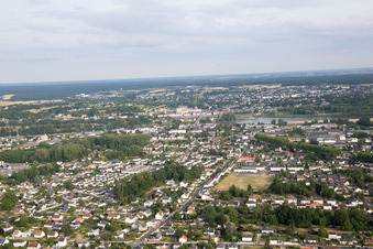 Photographie aérienne de Nazelles-Négron dans le département Indre et Loire, France