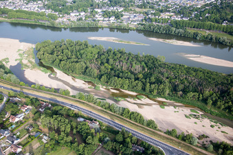 Amboise dans le département Indre et Loire, France depuis l'avion