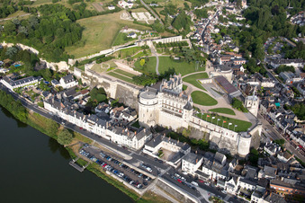 Amboise dans le département Indre et Loire, France vue du ciel