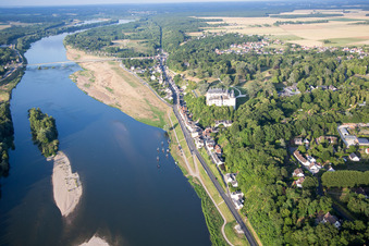 Chaumont-sur-Loire dans le département Loir et Cher, France depuis l'avion