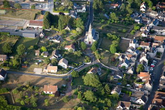 Candé-sur-Beuvron dans le département Loir et Cher, France d'en haut