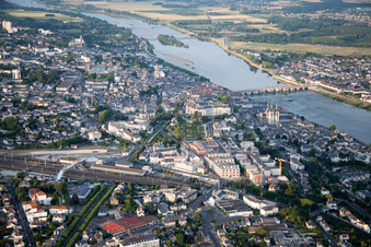 Image drone de Blois dans le département Loir et Cher, France