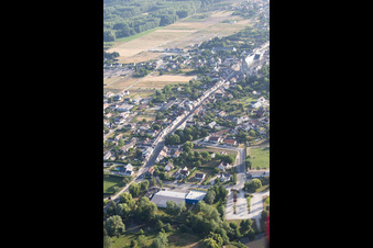 Photographie aérienne de Cléry-Saint-André dans le département Loiret, France
