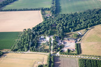 Vue aérienne de Puchesse à Saint-Denis-en-Val dans le département Loiret, France