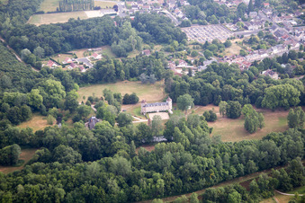 Photographie aérienne de Vitry-aux-Loges dans le département Loiret, France