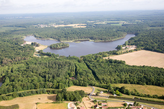 Photographie aérienne de Combreux dans le département Loiret, France