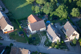 Vue aérienne de Scheibenhard dans le département Bas Rhin, France