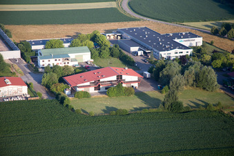 Scheibenhard dans le département Bas Rhin, France d'un drone