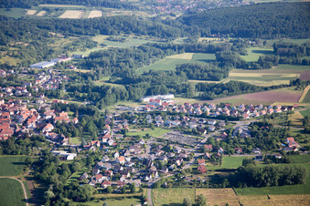 Vue aérienne de Wœrth dans le département Bas Rhin, France