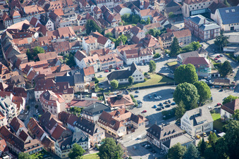 Vue d'oiseau de Wissembourg dans le département Bas Rhin, France