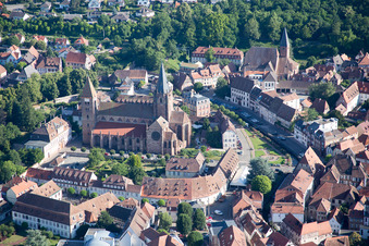 Wissembourg dans le département Bas Rhin, France d'un drone