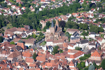 Wissembourg dans le département Bas Rhin, France d'un drone