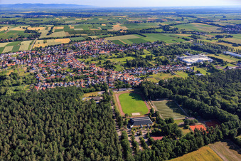 Photographie aérienne de Stade et salle de sport TuS 1908 Schaidt à le quartier Schaidt in Wörth am Rhein dans le département Rhénanie-Palatinat, Allemagne