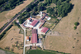 Vue aérienne de Rehainviller dans le département Meurthe et Moselle, France