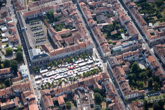 Vue oblique de Lunéville dans le département Meurthe et Moselle, France