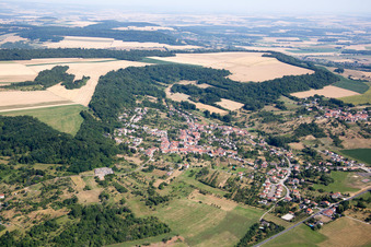Vue aérienne de Amance dans le département Meurthe et Moselle, France