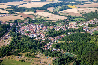 Photographie aérienne de Vue sur le village à Thiaucourt-Regniéville dans le département Meurthe et Moselle, France