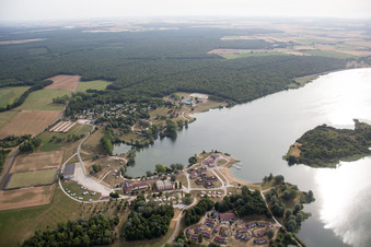 Vue aérienne de Heudicourt-sous-les-Côtes dans le département Meuse, France