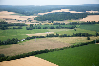 Vue aérienne de Woimbey dans le département Meuse, France