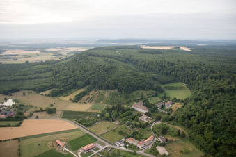 Photographie aérienne de Geville dans le département Meuse, France