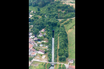 Photographie aérienne de Tracé du canal souterrain et zones riveraines du canal du Rhin à la Marne à Lay-Saint-Remy dans le département Meurthe et Moselle, France