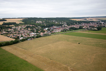 Photographie aérienne de Vaucouleurs dans le département Meuse, France