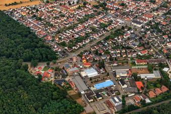 Vue aérienne de Dans les stands à Jockgrim dans le département Rhénanie-Palatinat, Allemagne