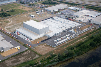 Zone industrielle d'Oberwald à Wörth am Rhein dans le département Rhénanie-Palatinat, Allemagne hors des airs