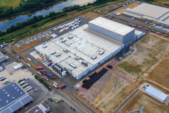 Palatinate Refreshments GmbH à Wörth am Rhein dans le département Rhénanie-Palatinat, Allemagne du point de vue du drone