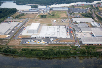 Zone industrielle d'Oberwald à Wörth am Rhein dans le département Rhénanie-Palatinat, Allemagne depuis l'avion