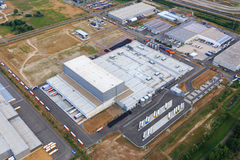 Palatinate Refreshments GmbH à Wörth am Rhein dans le département Rhénanie-Palatinat, Allemagne vu d'un drone