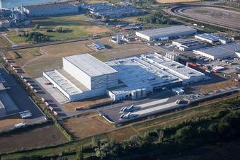 Zone industrielle d'Oberwald à Wörth am Rhein dans le département Rhénanie-Palatinat, Allemagne vue d'en haut