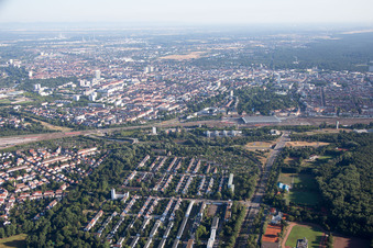 Vue aérienne de Quartier Weiherfeld-Dammerstock in Karlsruhe dans le département Bade-Wurtemberg, Allemagne