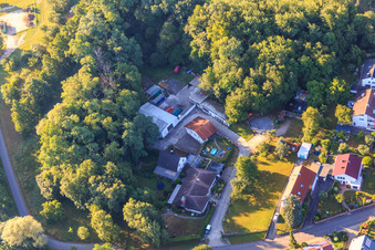 Hohenwettersbacherstraße 38, « atelier jeunesse ouvert Karlsruhe » à la carrière à le quartier Grünwettersbach in Karlsruhe dans le département Bade-Wurtemberg, Allemagne depuis l'avion
