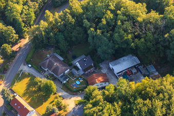 Hohenwettersbacherstraße 38, « atelier jeunesse ouvert Karlsruhe » à la carrière à le quartier Grünwettersbach in Karlsruhe dans le département Bade-Wurtemberg, Allemagne vue du ciel