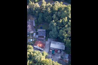Hohenwettersbacherstraße 38, « atelier jeunesse ouvert Karlsruhe » à la carrière à le quartier Grünwettersbach in Karlsruhe dans le département Bade-Wurtemberg, Allemagne du point de vue du drone