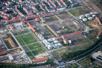 Salon des jardins d'État 2015 à Landau in der Pfalz dans le département Rhénanie-Palatinat, Allemagne d'en haut