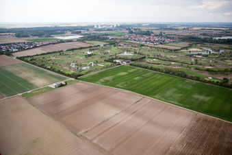 Terrain de golf Golfpark Biblis-Wattenheim *****GOLF absolu à Wattenheim à le quartier Nordheim in Biblis dans le département Hesse, Allemagne d'en haut