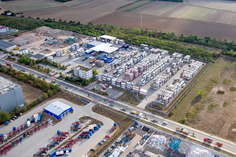 Vue oblique de Entrepôts et bâtiments d'expédition Kube & Kubenz à Worms dans le département Rhénanie-Palatinat, Allemagne