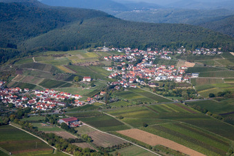 Vue oblique de Quartier Gleiszellen in Gleiszellen-Gleishorbach dans le département Rhénanie-Palatinat, Allemagne