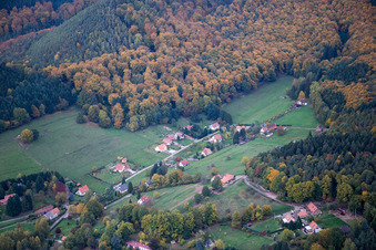 Vue aérienne de Windstein dans le département Bas Rhin, France